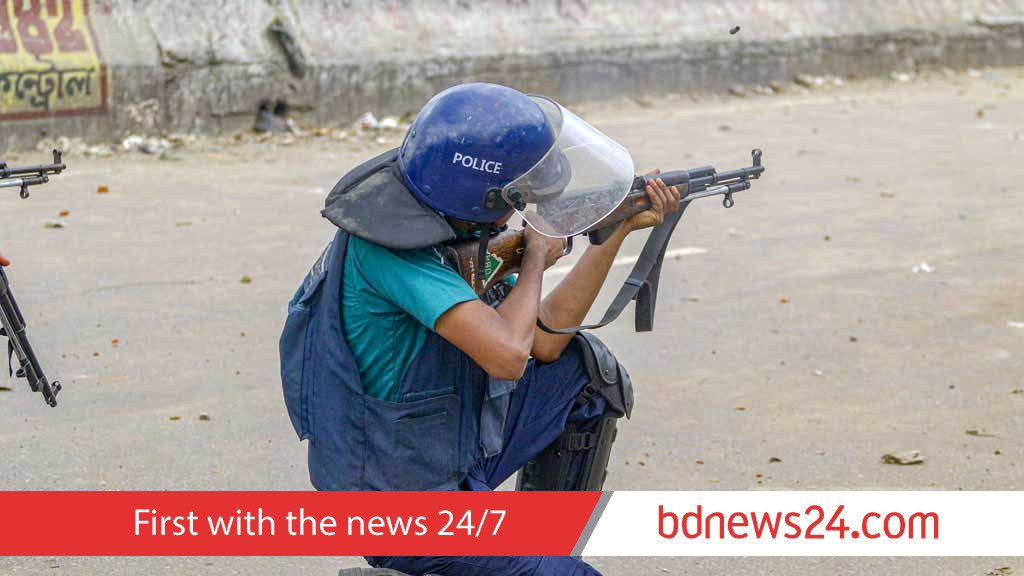 হাঁটু গেড়ে কোমরের নিচে গুলির নির্দেশ দেন সাবেক ডিএমপি কমিশনার হাবিব: ট্রাইব্যুনালে অডিও