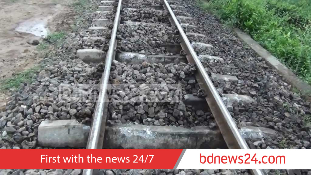 রাজবাড়ীতে ট্রেনে কাটা পড়ে বৃদ্ধের মৃত্যু