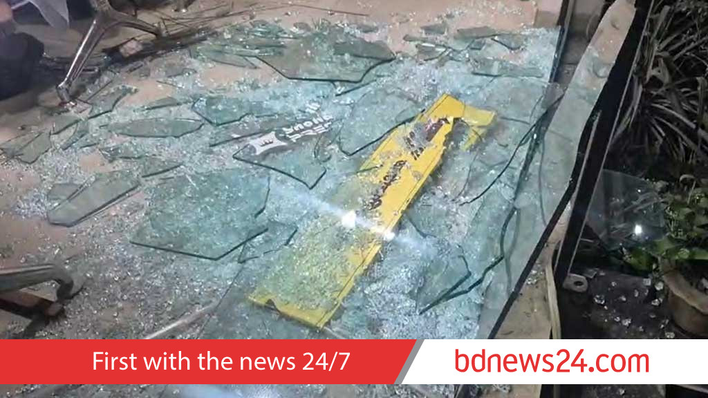 সোহাগ পরিবহনে হামলা: স্বেচ্ছাসেবক দলের বিল্লালসহ গ্রেপ্তার আরও ২