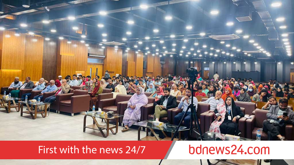 সাউথইস্ট ইউনিভার্সিটিতে প্রতিবন্ধীদের যত্ন নিয়ে সেমিনার