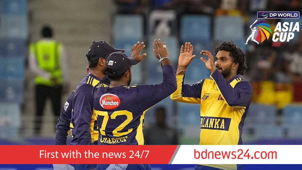 হংকংয়ের বিপক্ষে কষ্টের জয়ে চূড়ায় শ্রীলঙ্কা