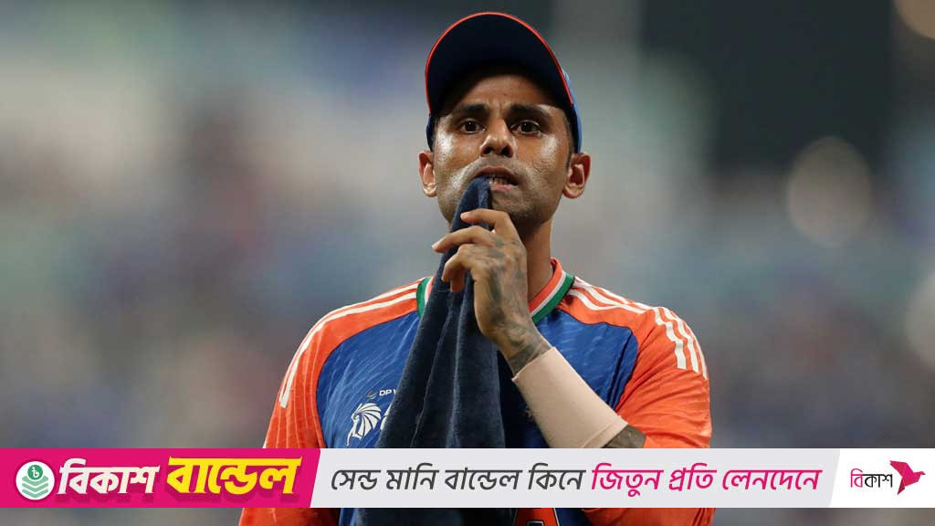 ‘ফোন বন্ধ করে ঘুমাও’, পাকিস্তান ম্যাচের আগে সতীর্থদের ভারত অধিনায়ক