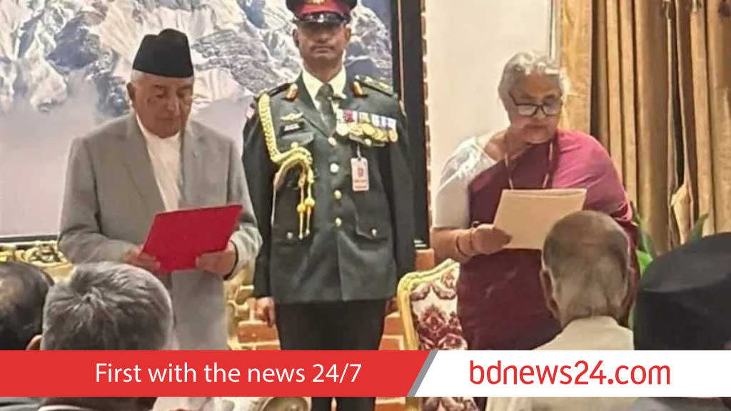 প্রথম নারী প্রধানমন্ত্রী পেল নেপাল, শপথ নিলেন সুশীলা কার্কি