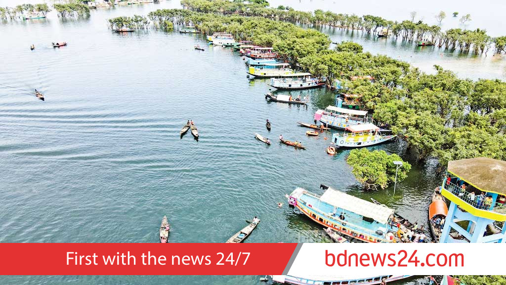 নৌকায় এসি-সুইমিং পুল, জলে মলমূত্র: কতটা পরিবেশবান্ধব হাওরের পর্যটন