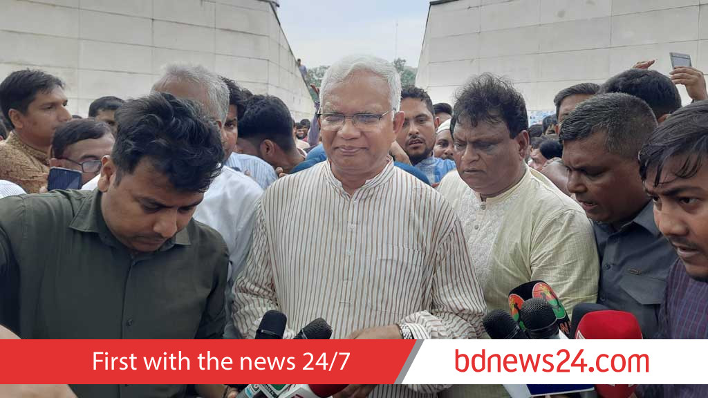 ডাকসু জাকসু নির্বাচনের ‘নিরপেক্ষতা’ নিয়ে প্রশ্ন উঠেছে: বিএনপির জাহিদ