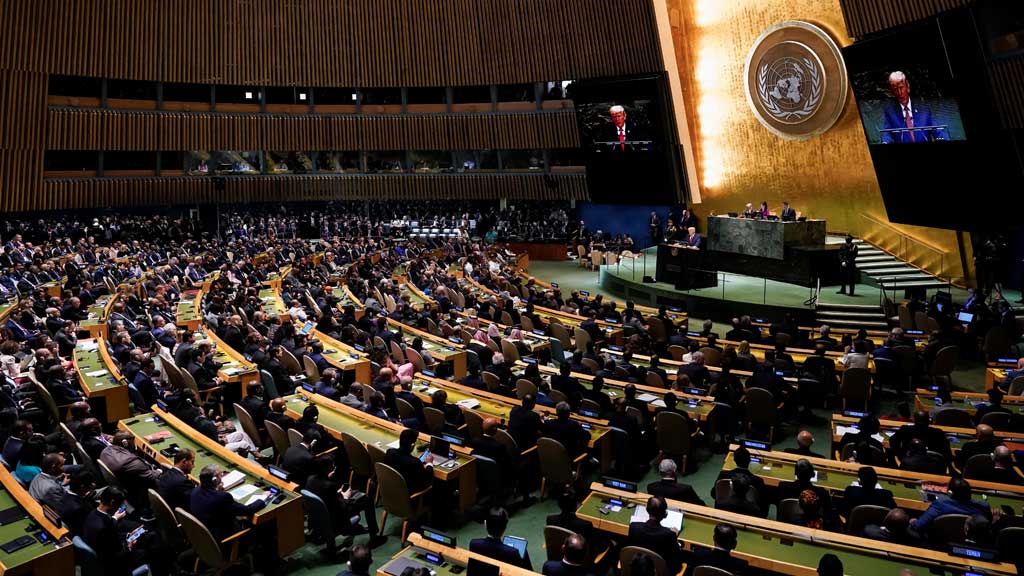 জাতিসংঘে মারমুখি ভাষণে ট্রাম্প বিশ্বনেতাদের বললেন, ‘আপনাদের দেশগুলো নরকে পরিণত হচ্ছে’ জাতিসংঘে মারমুখি ভাষণে ট্রাম্প বিশ্বনেতাদের বললেন, ‘আপনাদের দেশগুলো নরকে পরিণত হচ্ছে’