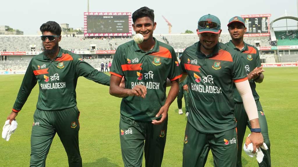 দলকে জেতাতে এক ওভার ভালো করতে পারলেও খুশি নাহিদ