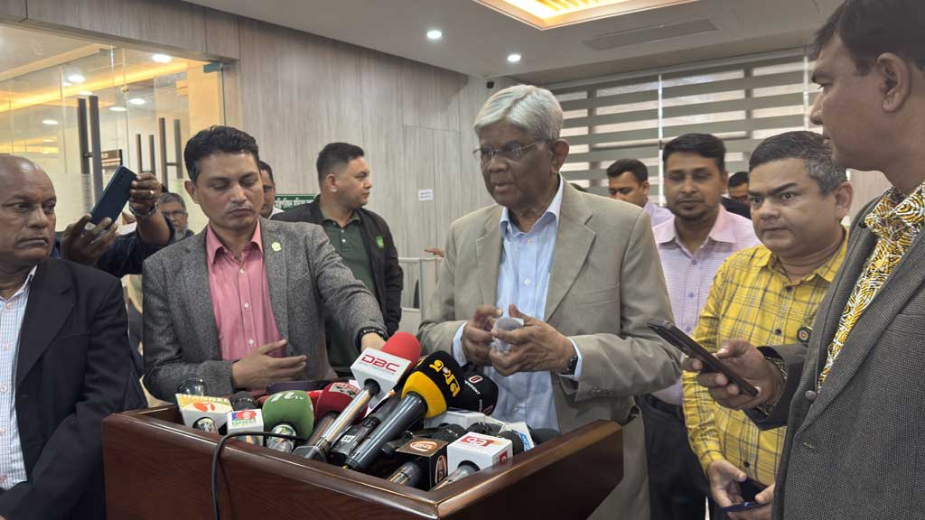 সরকারি চাকরিজীবীদের বেতন বাড়াতে টাকা রেখে যাবে অন্তর্বর্তী সরকার