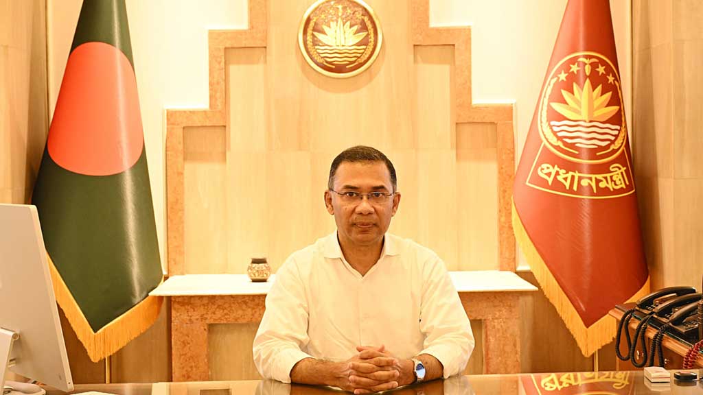 তেজগাঁও কার্যালয়ে প্রথম অফিস করলেন প্রধানমন্ত্রী তারেক রহমান