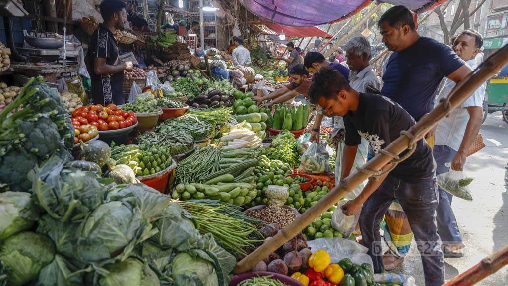 Sharp price surge hits lemons, cucumbers, aubergines