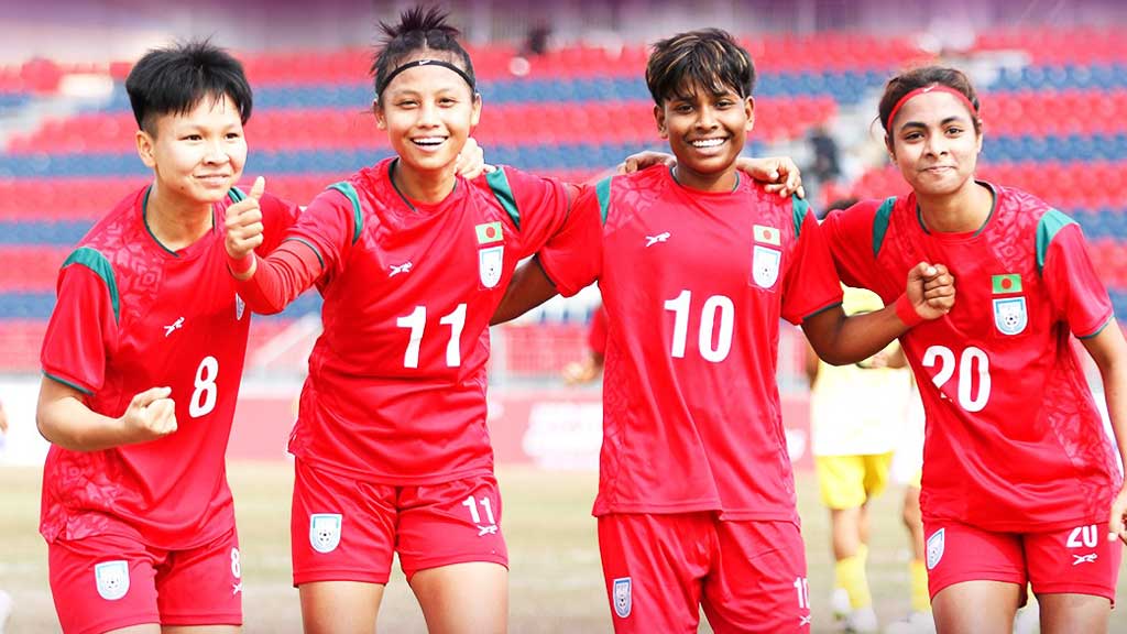 মুনকি, তৃষ্ণা, আলপির হ্যাটট্রিকে পোখারায় উড়ল বাংলাদেশ