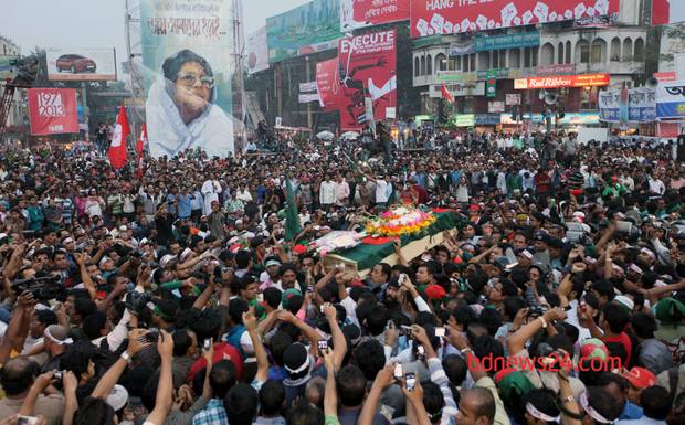 ''যেই ইমাম থাবা বাবার (রাজীবের) জানাজা পড়াবে, সেই ইমামকেও হত্যা করা হবে'' 