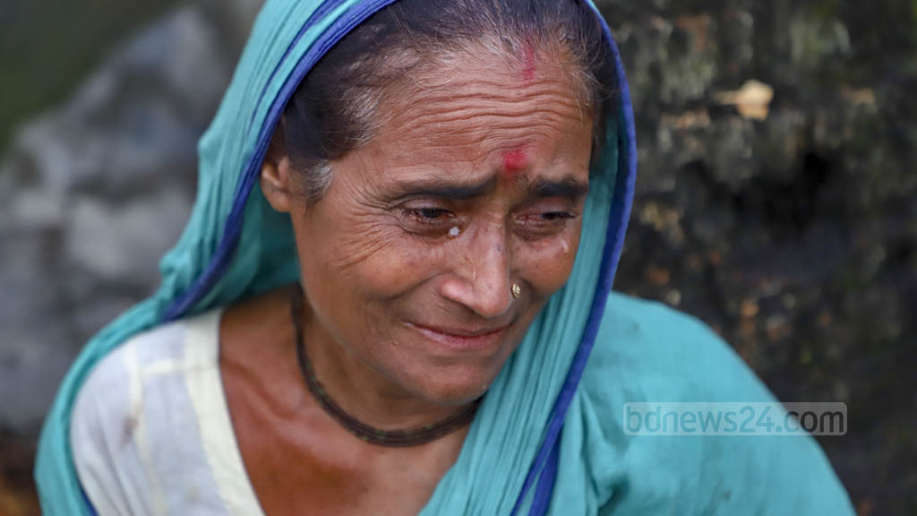 Jogmaya Rani, a resident of Shambhu Halderkandi village, lived in a house with 22 members of her family. She broke down in tears after losing the house to the rampaging Padma River. 