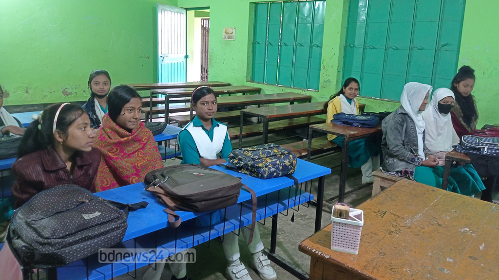 Secondary schools closed in chuadanga as mercury drops below 10 c