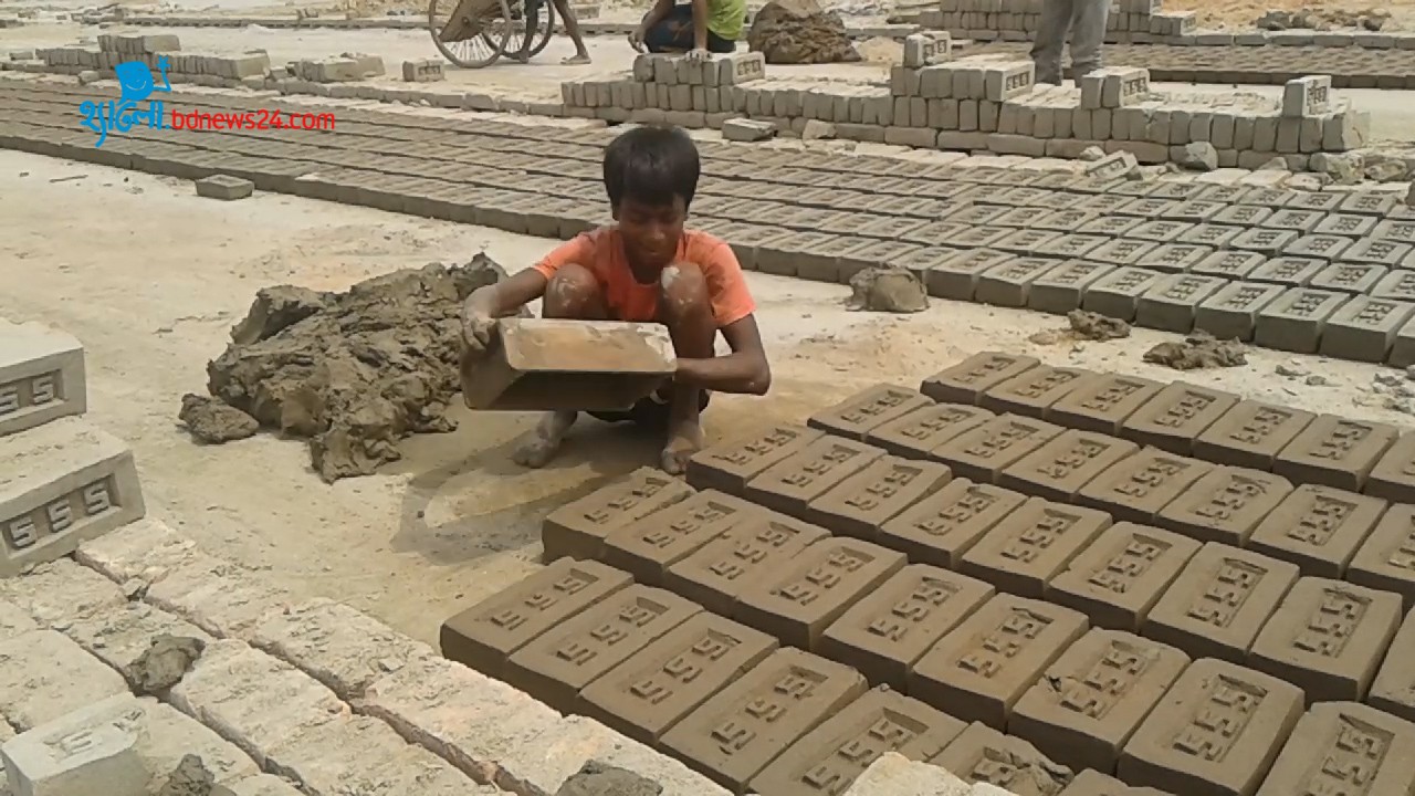 শ্রমের খাঁচায় বন্দি সহপাঠীর শৈশব
