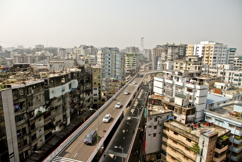Er erta tongda xotinini orgazmga olib keladi Eshakdagi katta anal tiqin