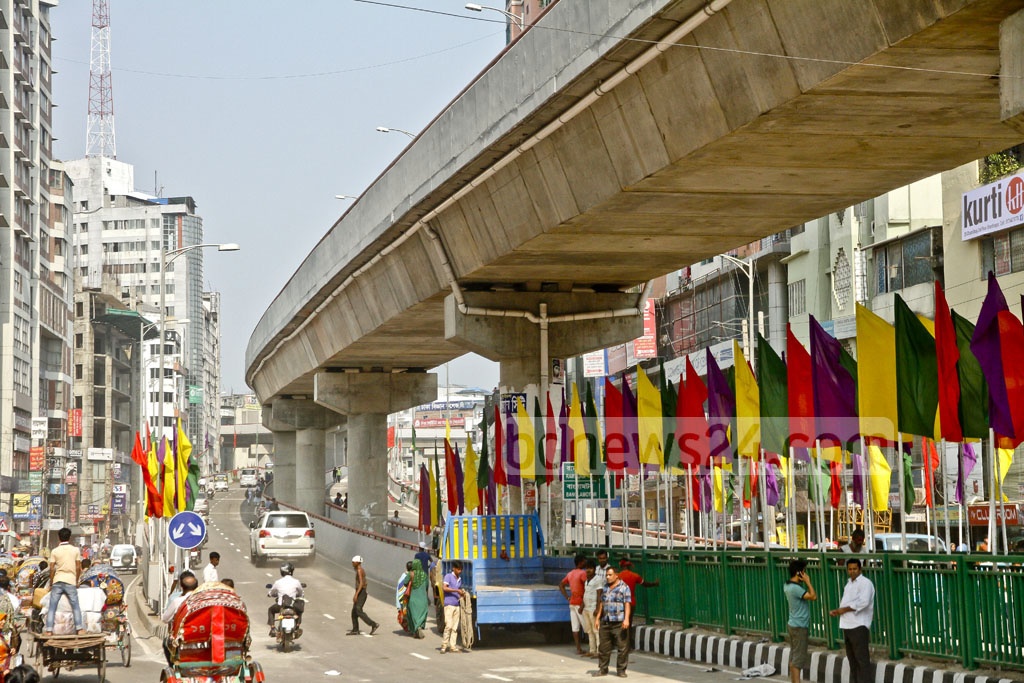 Kokrak sutini soruvchi porno qiz Rus porno cums ogziga tortmasdan