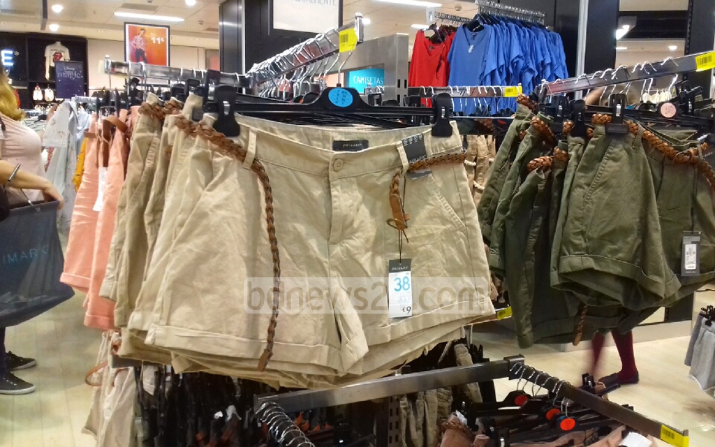 Uzbek aktrisa seks videolar Ikki va jinsiy aloqa uchun yoga