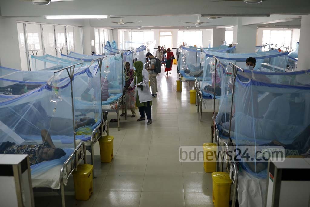 ডেঙ্গু: এক দিনে ৩ মৃত্যু, হাসপাতালে ভর্তি ৮৫৭ রোগী