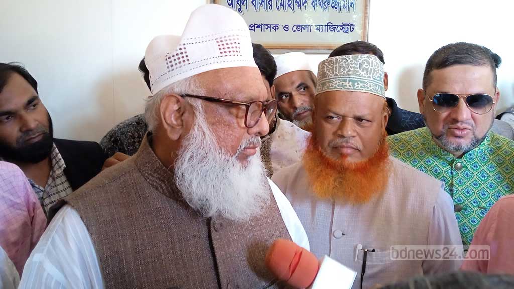 তরীকত ফেডারেশনের চেয়ারম্যান নজিবুল বশর মাইজভান্ডারী।  ফাইল ছবি