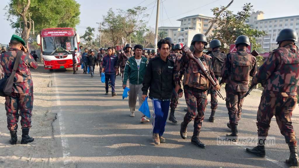 যেভাবে মিয়ানমারে ফিরলেন বিজিপির ৩৩০ জন