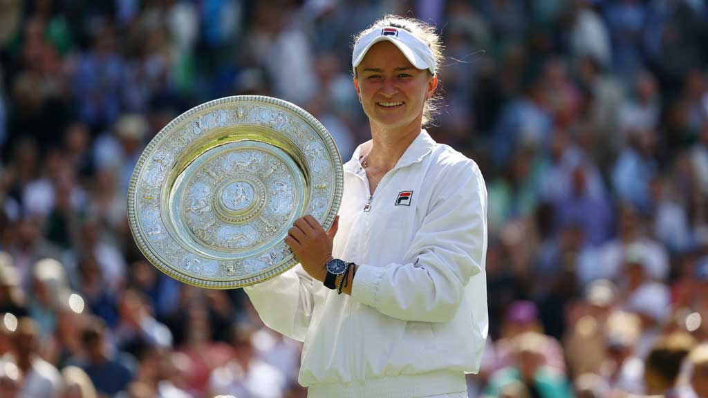 Krejcikova holds off Paolini to win Wimbledon title