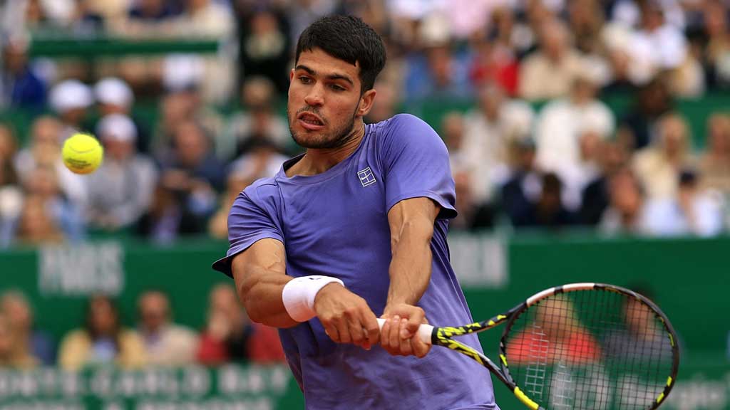 Alcaraz ousts Fokina to move into Monte Carlo final