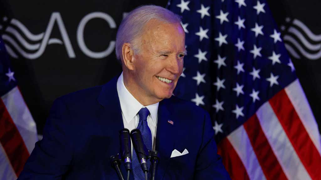 Biden re-emerges to defend Social Security