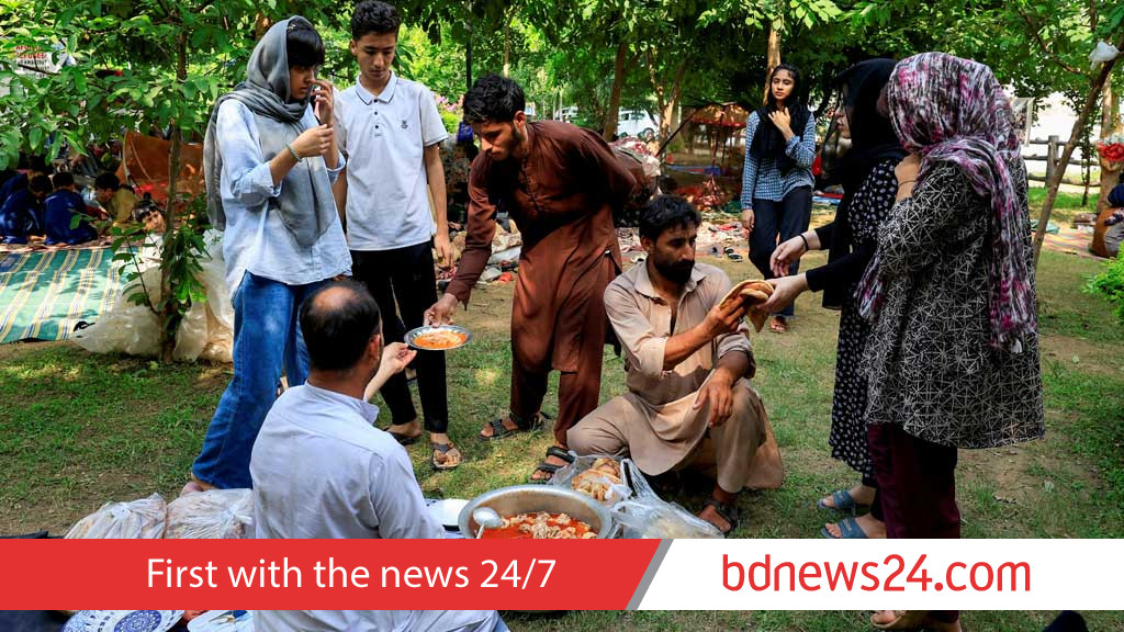 German ministers sued over Afghan deportations from Pakistan