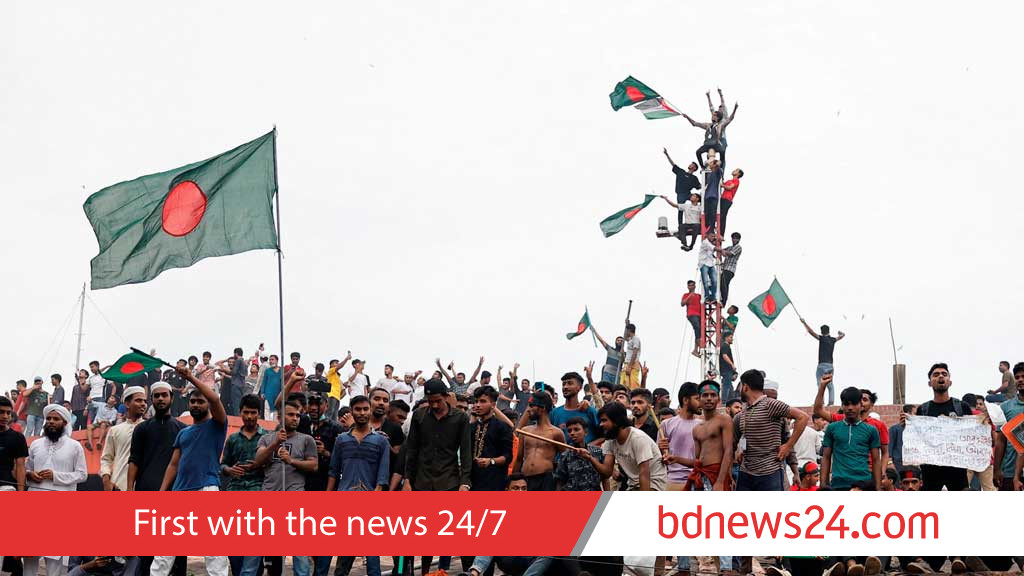 A year after uprising, Bangladesh's youth struggle to find jobs