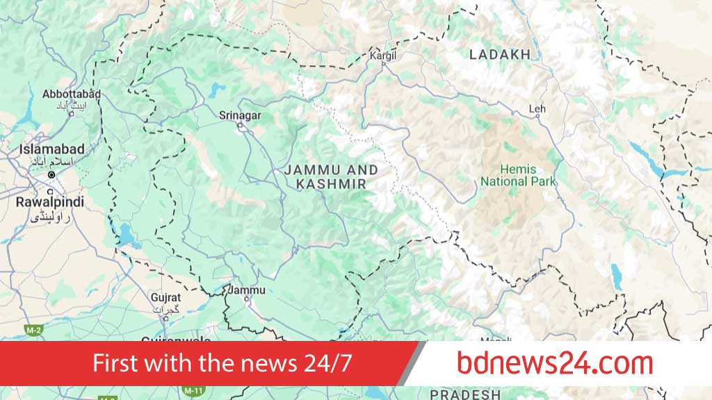 Two Indian soldiers killed in gunbattle with terrorists in Kashmir