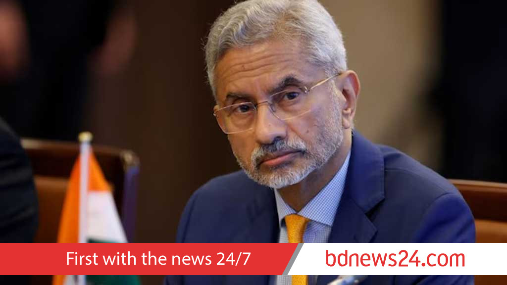 India stresses border peace in China talks