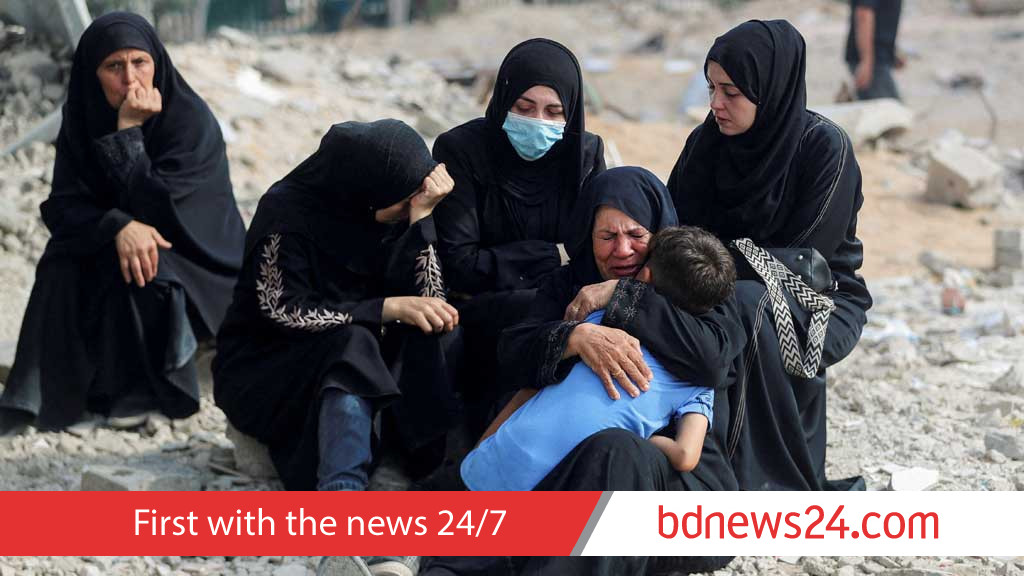 Hundreds of UN staff pressure rights chief to call Gaza a genocide, letter shows