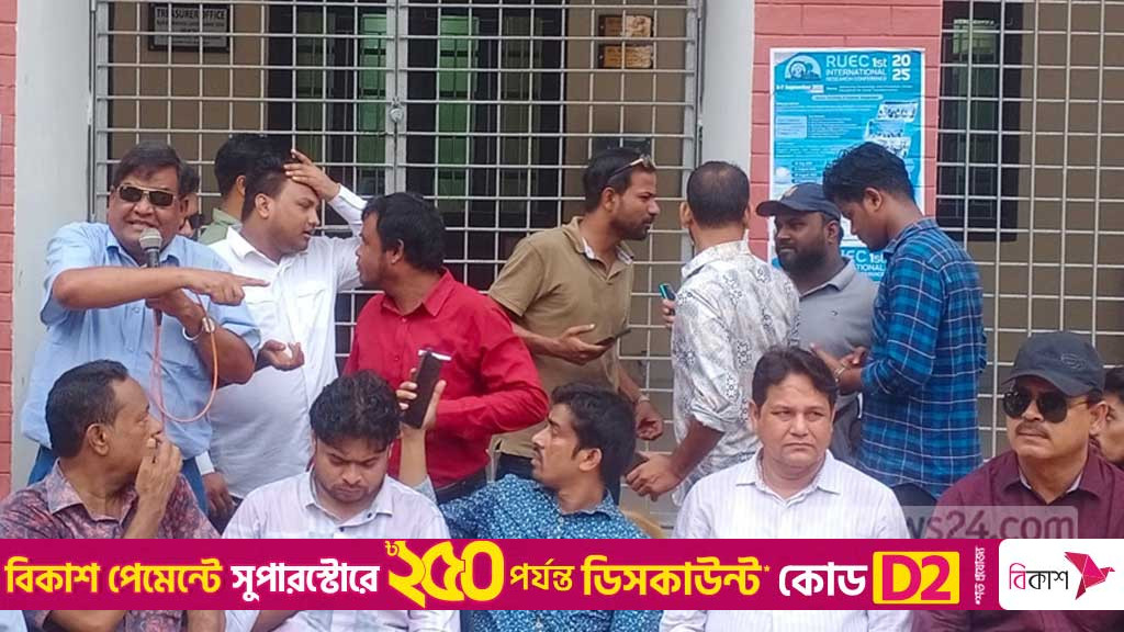RUCSU election: Chhatra Dal lock, vandalise treasurer’s office