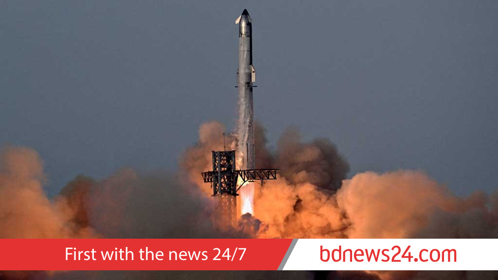 SpaceX's Starship passes development rut, deploys first mock satellites