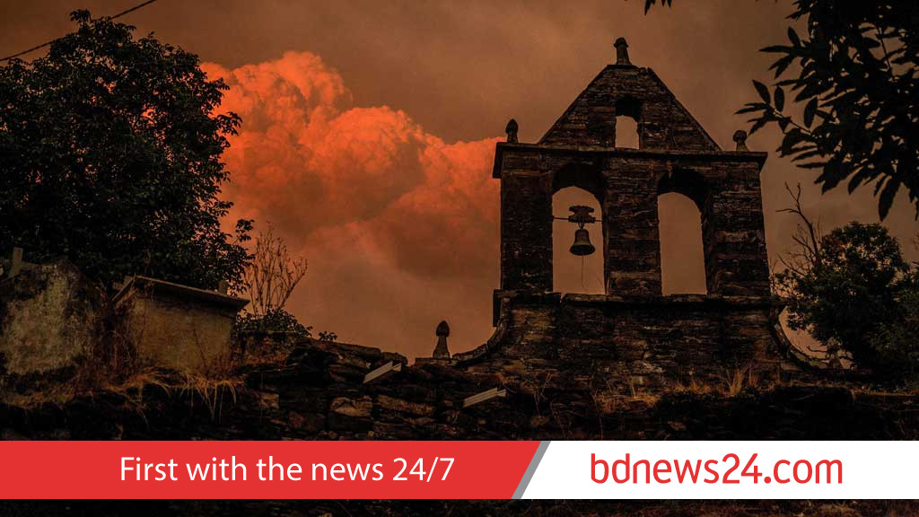 Spain wildfires disrupt Camino de Santiago route