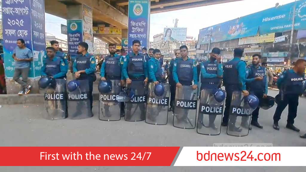 Protests block Dhaka–Mymensingh Highway in Gazipur