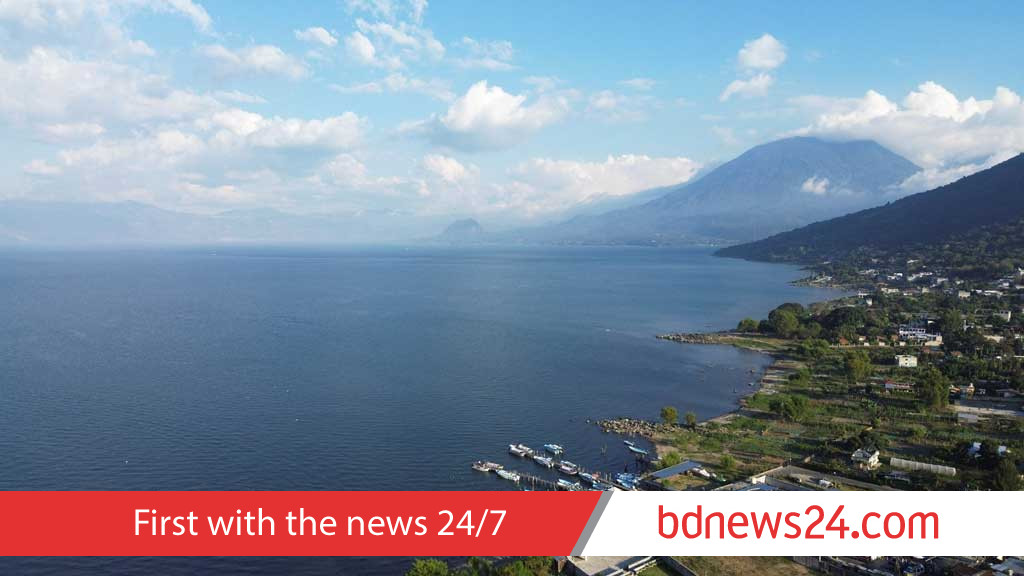 Guatemala bus accident leaves 15 dead