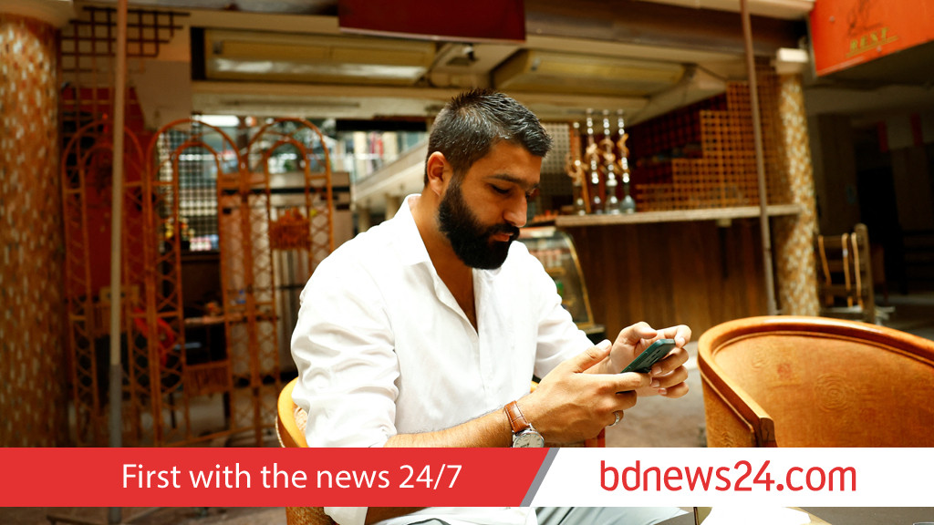 Syria’s new leaders take controversial steps to win loyalty