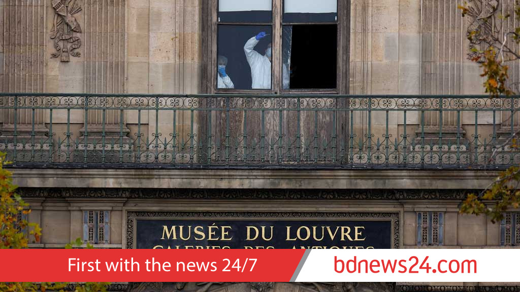 Paris' Louvre reopens partially