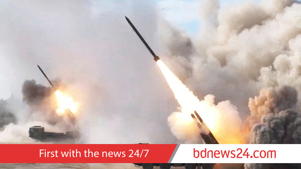 China encircles Taiwan in military display