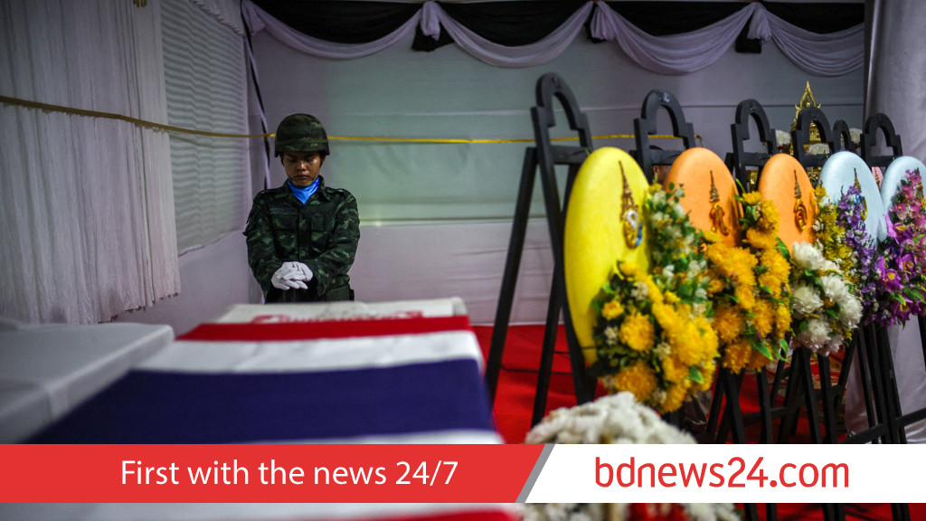 Thailand to keep fighting Cambodia after ceasefire claim