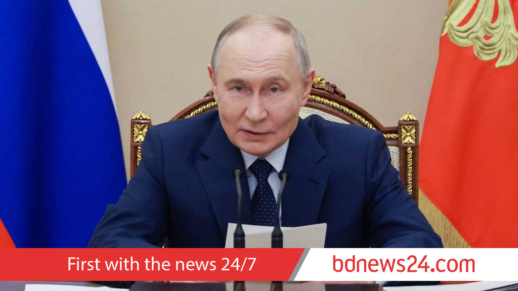 Putin lets Russia ignore foreign criminal courts