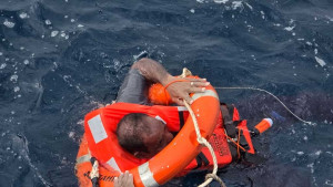 6 crew rescued, 15 missing after Houthis sink ship