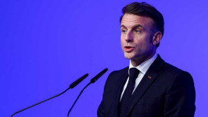 Macron urges calm after Trump, Zelensky clash