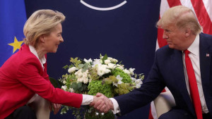 Trump agrees to delay EU tariffs to Jul 9