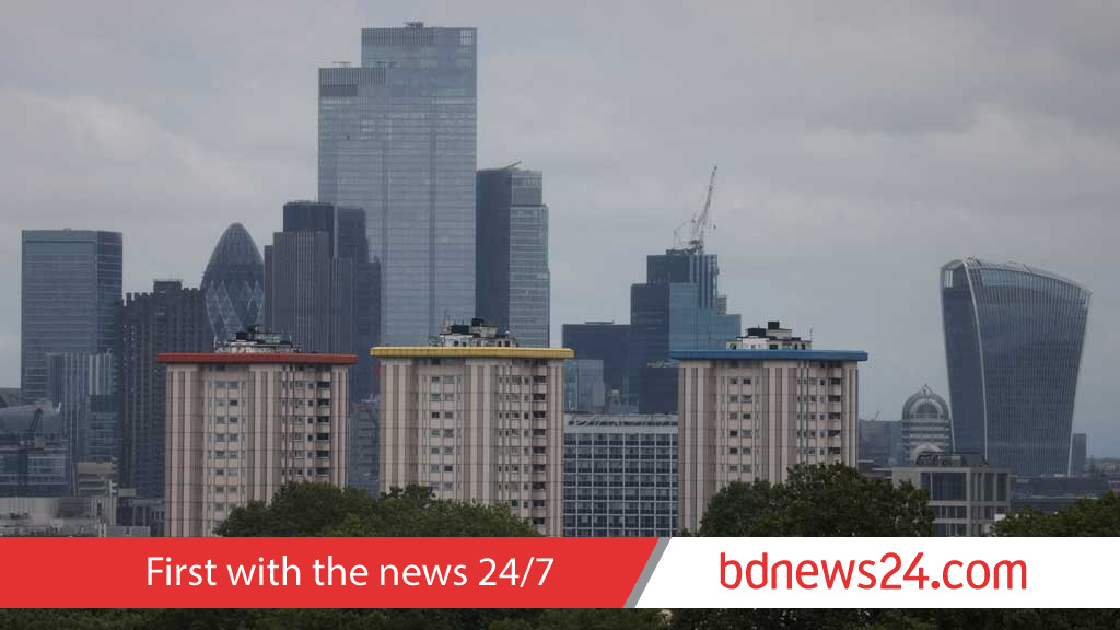 UK house prices rise by most since January