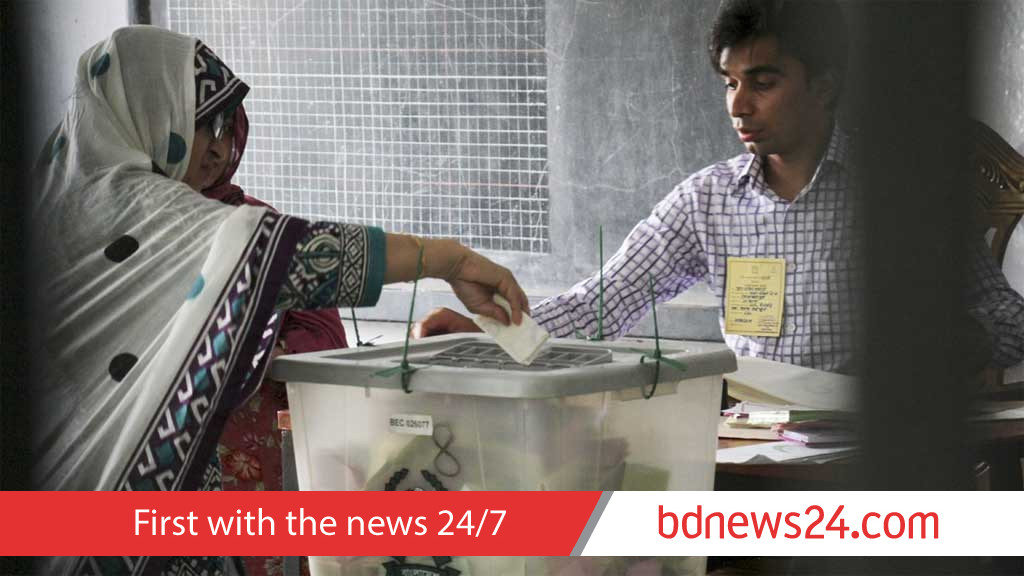 Election Commission registers 66 local election observer, 16 applications pending review