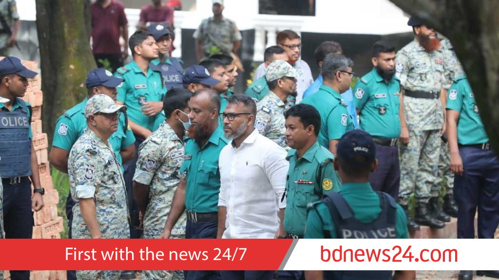 Bangladesh tribunal sends 15 Army officers to jail over 'crimes against humanity' charges