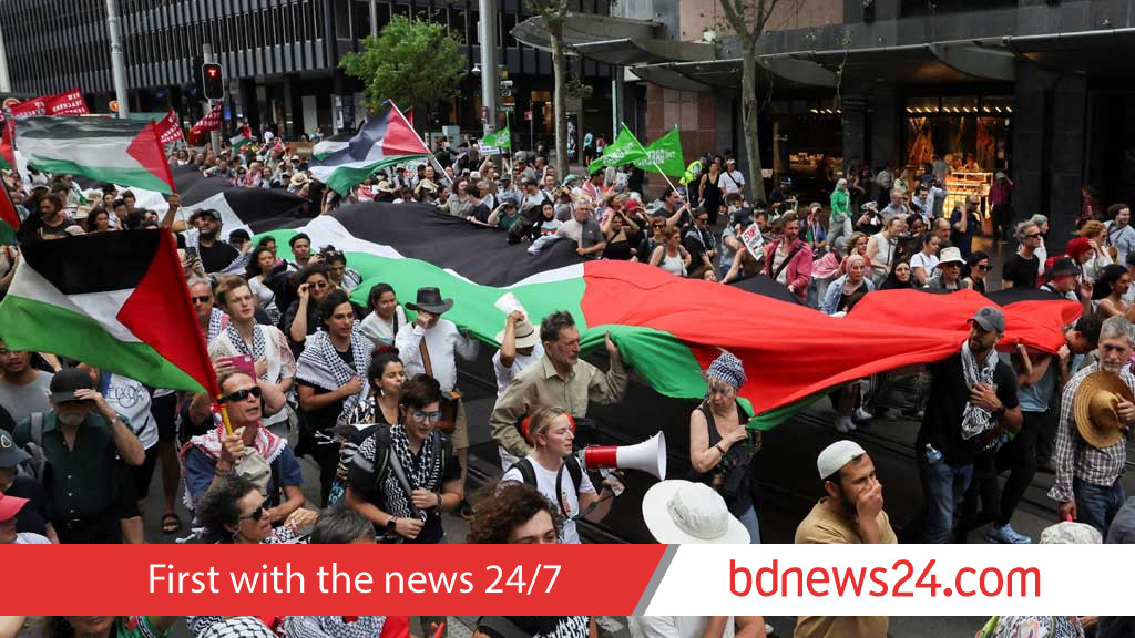 Tens of thousands attend pro-Palestinian rally in Sydney